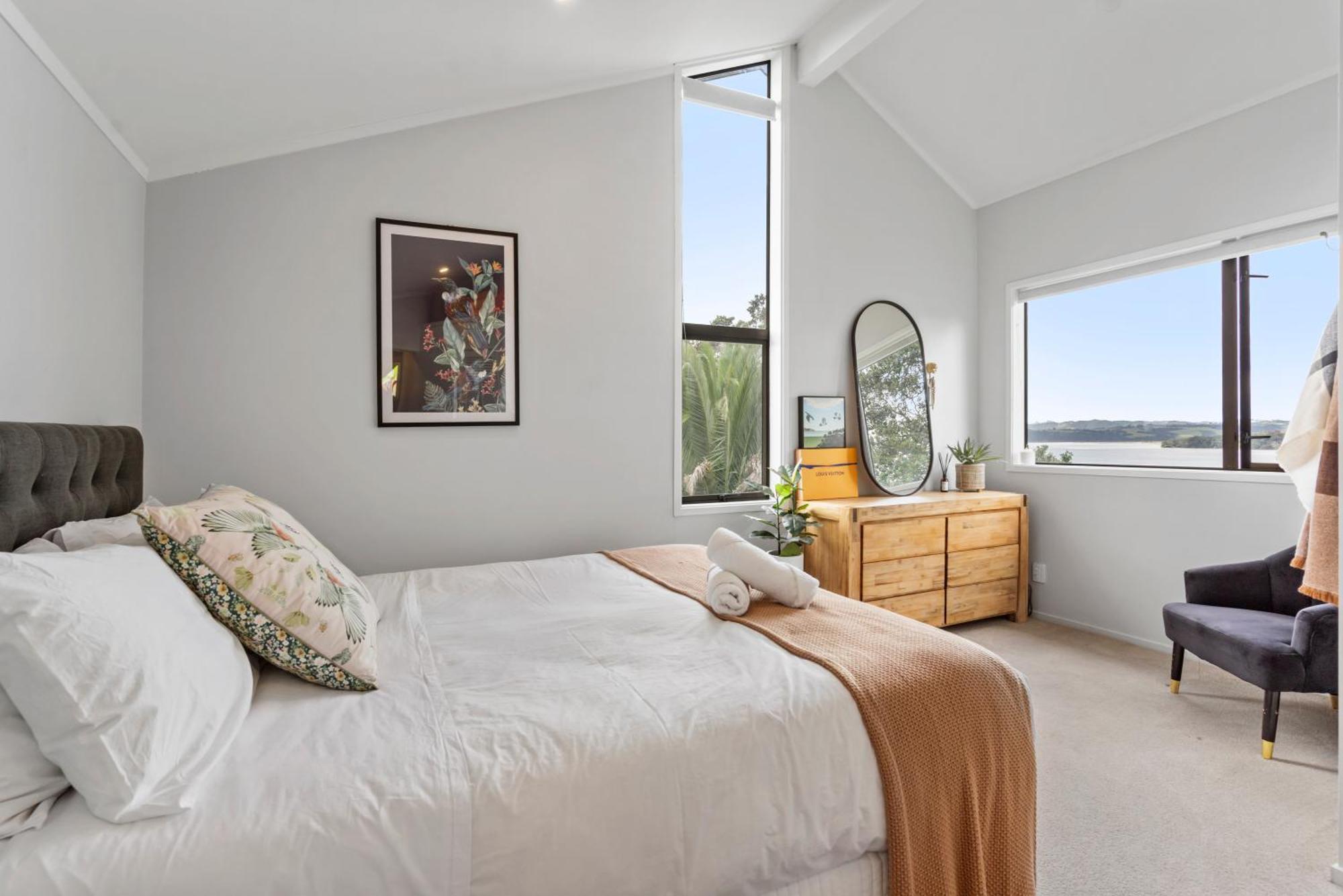 Seaside Serenity 4br Modern